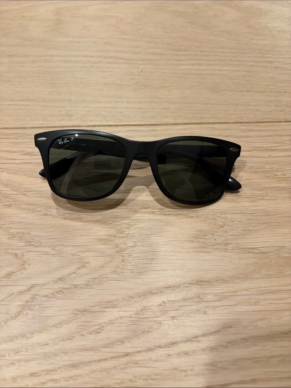 Ray-Ban Wayfarer Lightforce Sunglasses Polarized Lenses